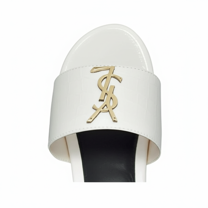 Chic White Crocodile-Textured Flat