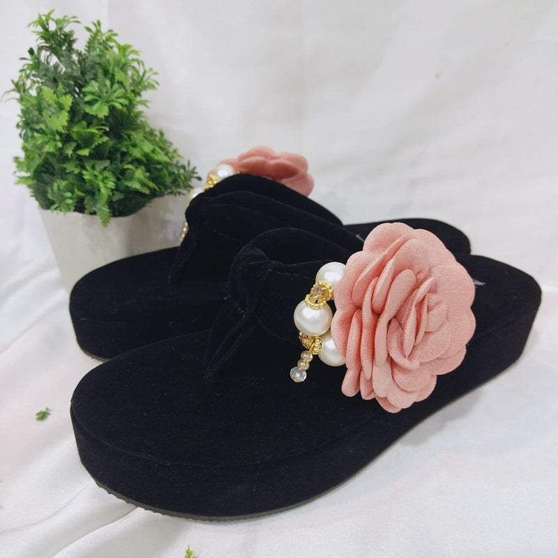 FLOWER SLIPPER