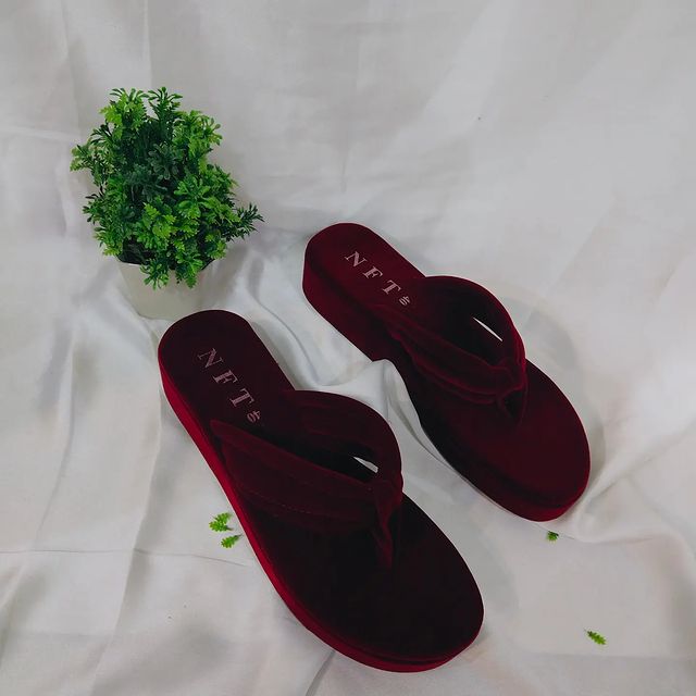 PLAIN VELVET SLIPPER