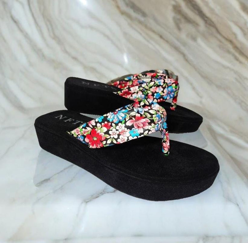 MULTI COLOR SLIPPER