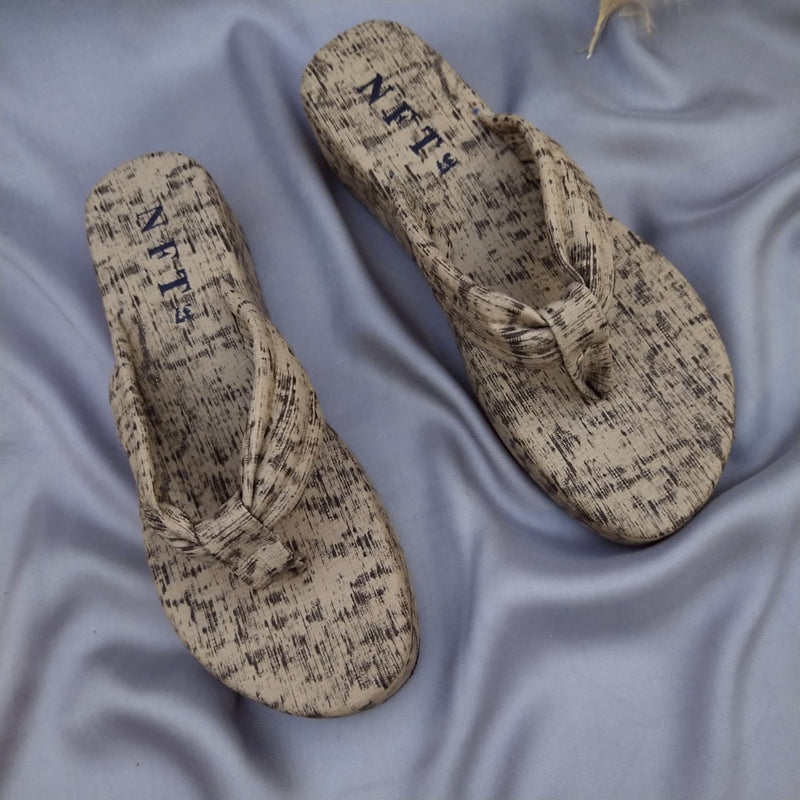 LEATHER SLIPPER