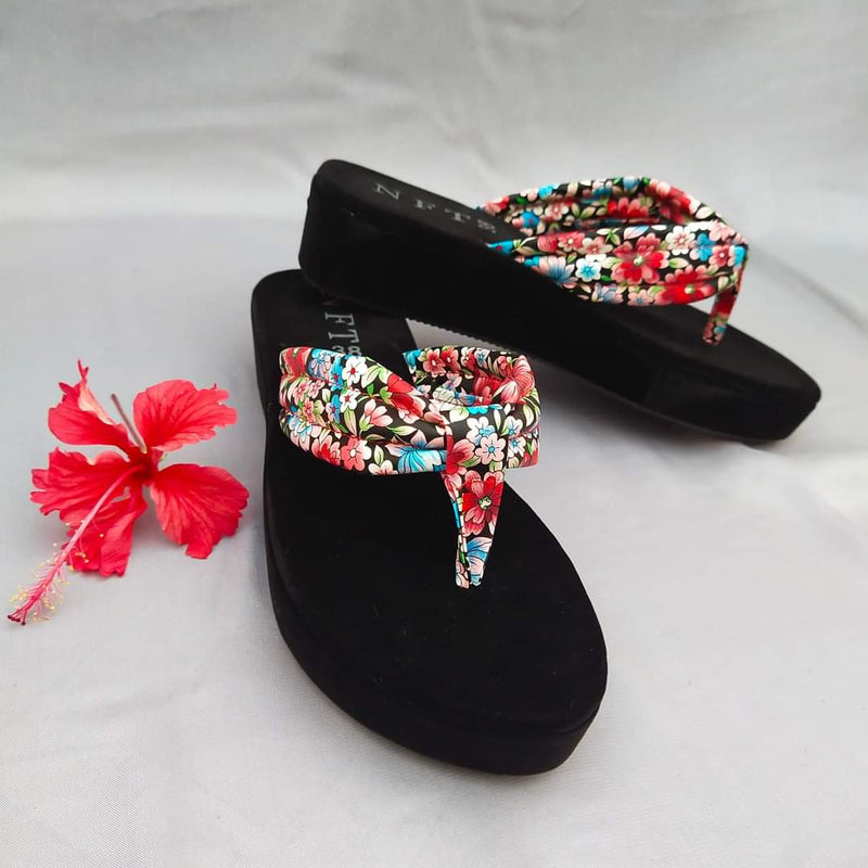 MULTI COLOR SLIPPER